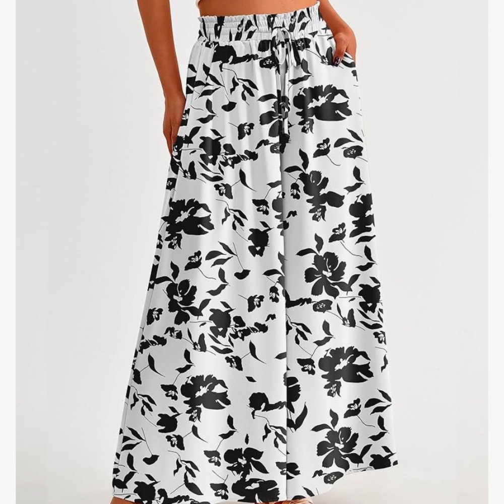 NWT XL Floral White/Black palazzo Pants